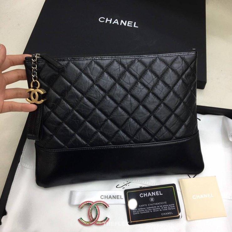 CHANEL LEATHER CLUTH 샤넬 레더 클러치
