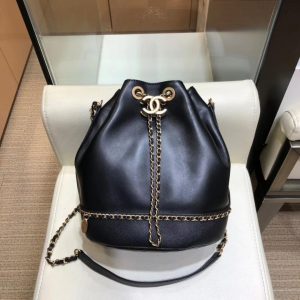 CHANEL DRAWSTRING BAG<br>샤넬 드로스트링 백<br>[20x16x22cm]