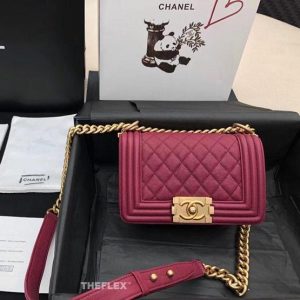 CHANEL BOY FLAP BAG <br>샤넬 보이 플랩 백<br>[20cm INCAS 정품소가죽]