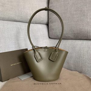 BOTTEGA VENETA BASKET BAG <br>보테가 베네타 바스켓 백