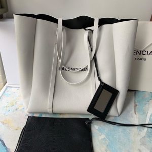 BALENCIAGA EVERYDAY TOTE BAG <br>발렌시아가 에브리데이 토트 백(L사이즈)