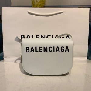 BALENCIAGA VILLE DAY BAG <br>발렌시아가 빌 데이 백