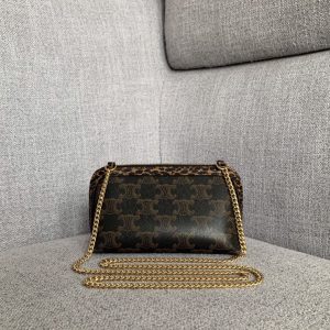 CELINE TRIOMPHE CLUTCH WITH CHAIN BAG <br>셀린느 트리옹프 클러치 체인백