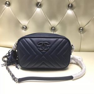 CHANEL CC CALFSKIN CAMERABAG<br>샤넬 CC 카프스킨 카메라백<br>[18x11x6cm]