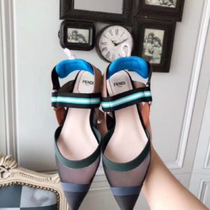 FENDI COLIBRI FLAT SHOES<br>펜디 콜리브리 플렛 슈즈<br><i>35-40 SIZE</i>