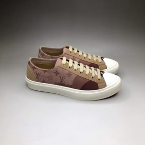 LOUIS VUITTON TATOO SNEAKER<br>루이비통 타투 스니커즈<br><i>남녀공용 35-44 SIZE 제작+3일</i>