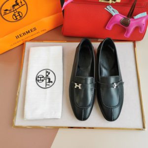 HERMES LEATHER LOAFER<br>에르메스 레더 로퍼<br><i>35-39 SIZE 이태리가죽</i>