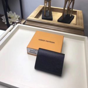 LOUIS VUITTON ENVELOPPE CARTE DE VISITE<br>루이비통 엔벨로프 카르트 드 비지트 남녀공용 명함카드지갑<br><i>10x2cm</i>