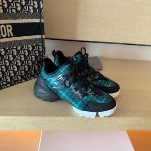 DIOR D-Connect SNEAKERS<br>디올 D-커넥트 스니커즈<br><i>35-40 SIZE 굽4.5cm</i>