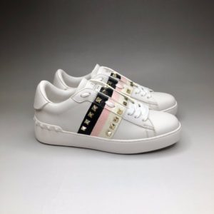 VALENTINO ROCKSTUD SNEAKER<br>발렌티노 락스터드 스니커즈<br><i>35-39 SIZE 제작+3일</i>