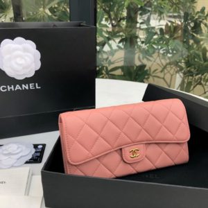 CHANEL CLASSIC FLAP WALLET<br>샤넬 클래식 플랩 장지갑<br><i>19.5×10.5x3cm 이태리 GR정품양가죽</i>