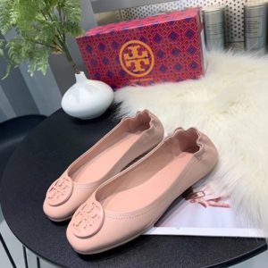 TORY BURCH LOGO BALLET FLAT SHOES<br>토리버치 로고 발레 플랫 슈즈<br><i>35-40 SIZE 이태리가죽</i>