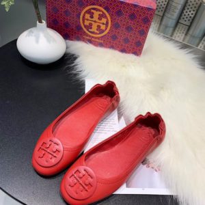 TORY BURCH LOGO BALLET FLAT SHOES<br>토리버치 로고 발레 플랫 슈즈<br><i>35-40 SIZE 이태리가죽</i>