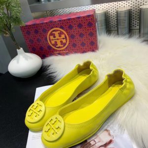 TORY BURCH LOGO BALLET FLAT SHOES<br>토리버치 로고 발레 플랫 슈즈<br><i>35-40 SIZE 이태리가죽</i>