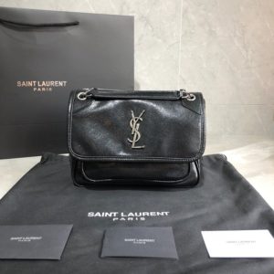 YSL NIKI SHOULDER BAG<br>입생로랑 니키 숄더백<br><i>22×16.5x12cm 이태리소가죽</i>