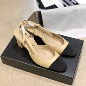 CHANEL SLING BACK PUMPS<br>샤넬 슬링 백 펌프스<br><i>34-42 SIZE 굽6.5cm</i>