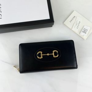 GUCCI 1955 HORSEBIT ZIPPER WALLET<br>구찌 1955 홀스빗 지퍼 지갑<br><i>19×10.5x2cm 이태리가죽</i>