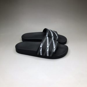 BALENCIAGA TPU SLIPPER<br>발렌시아가 TPU 소재 슬리퍼<br><i>35-45 SIZE</i>