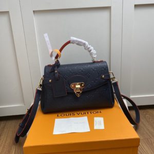 LOUIS VUITTON LOCKME EVER BB BAG<br>루이비통 락미 에버 BB 백<br>[28x20x11.5cm 이태리가죽]