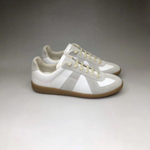 MAISON MARGIELA REPLICA SNEAKERS<br>메종 마르지엘라 레플리카 스니커즈<br><i>35-44 SIZE 이태리소가죽</i>