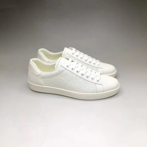 GUCCI ACE LATHER SNEAKERS<br>구찌 에이스 레더 스니커즈<br><i>남여공용 35-44 SIZE</i>