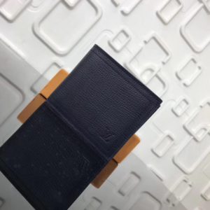 LOUIS VUITTON MENS WALLET<br>루이비통 남성용 컴팩트 반지갑<br><i>11x9x2cm</i>