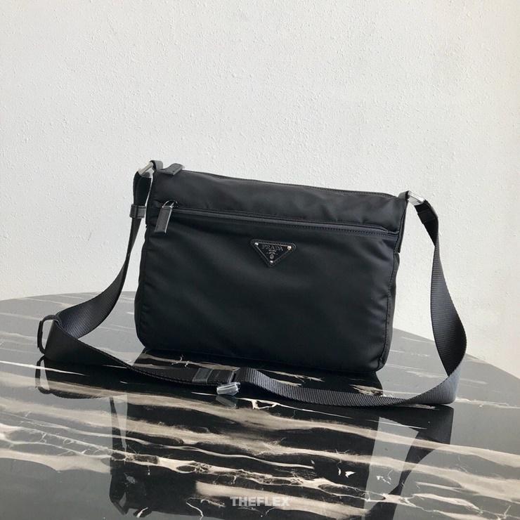 PRADA NYLON SHOULDER BAG 프라다 나일론 숄더백