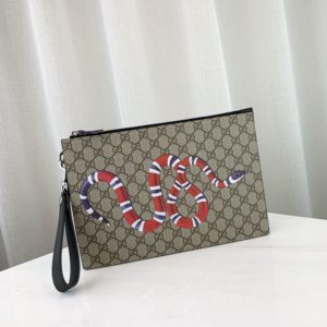 GUCCI GG SUPREME CLUTCH BAG 구찌 GG 슈프림 클러치 백