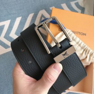 LOUIS VUITTON LEATHER BELT 루이비통 레더 벨트 (폭 4cm)