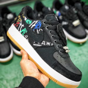 [NIKE X Travis Scott] 트래비스 스캇 x 나이키 에어포스 Air Force 1 Astroworld Black Multi Color CN2405-001