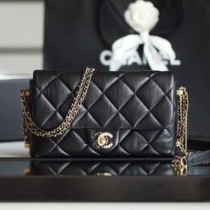 [CHANEL] 샤넬 CLASSIC FLAP BAG 샤넬 클래식 플랩 백