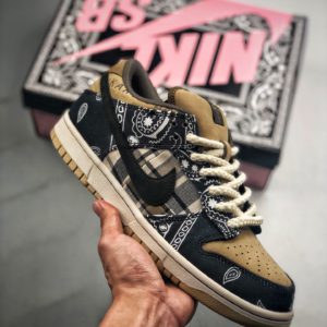 [NIKE x Travis Scott] 나이키 덩크 로우 SB Dunk Low