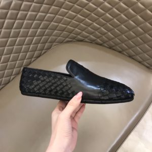 [BOTTEGA VENETA] 보테가 베네타 클래식 카프스킨 로퍼