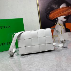 [BOTTEGA VENETA] 보테가 베네타 브릭 카세트 숄더백