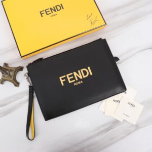 [FENDI] 펜디 나파소가죽 클러치