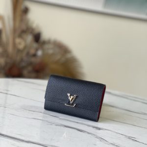 [LOUIS VUITTON] 루이비통 카퓌신 컴팩트 월릿 토뤼옹 M62157