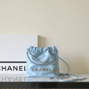 [CHANEL] 샤넬 𝖠𝗇𝗍𝗂𝖻𝖺 가죽 𝖬𝗂𝗇𝗂 𝟤𝟤𝖡𝖺𝗀 밀크블루