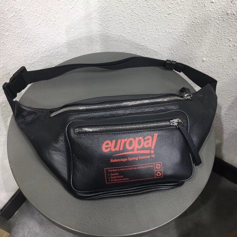 BALENCIAGA LEATHER FANNY PACK<br>발렌시아가 레더 패니팩