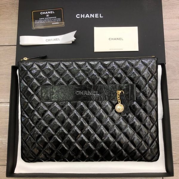 CHANEL LEATHER CASE 샤넬 레더 케이스