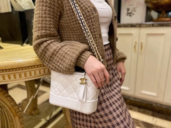 CHANEL GABRIELLE HOBO BAG 샤넬 가브리엘 호보 백