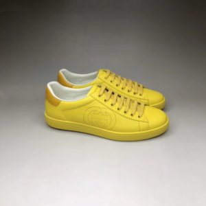 GUCCI ACE LATHER SNEAKERS<br>구찌 에이스 레더 스니커즈<br><i>남여공용 35-44 SIZE</i>