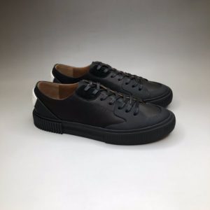 GIVENCHY LOW LEATHER SNEAKER 지방시 로우 레더 스니커즈
