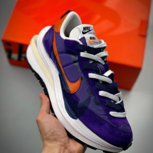 [NIKE]  나이키 베이퍼 와플 사카이 Dark Lris Nike Vaporwaffle sacai