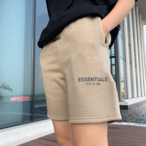 [FEAR OF GOD] 피어오브갓 FOG ESSENTIALS 21ss Reflective Logo Letter Shorts 카키