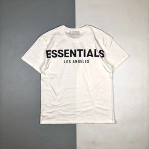 [FEAR OF GOD] 피어오브갓 FOG ESSENTIALS 3M 반사 레터 프린트 반팔 티셔츠