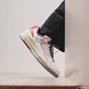 [NIKE] 나이키 에어조던 2 로우 OFF-White x Air Jordan 2 Low “White and Varsity Red”