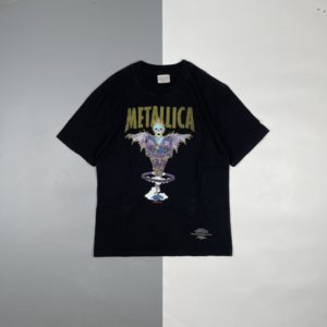 [FEAR OF GOD] 피어오브갓 FOG ESSENTIALS 메탈리카 고스트 프린트 반팔 티셔츠