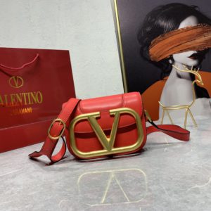 [VALENTINO] 발렌티노 GARAVANI Vlogo Small Supervee Bag