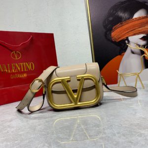 [VALENTINO] 발렌티노 GARAVANI Vlogo Small Supervee Bag