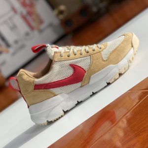 [NIKE] Tom Sachs x Nike Craft Mars Yard 2.0